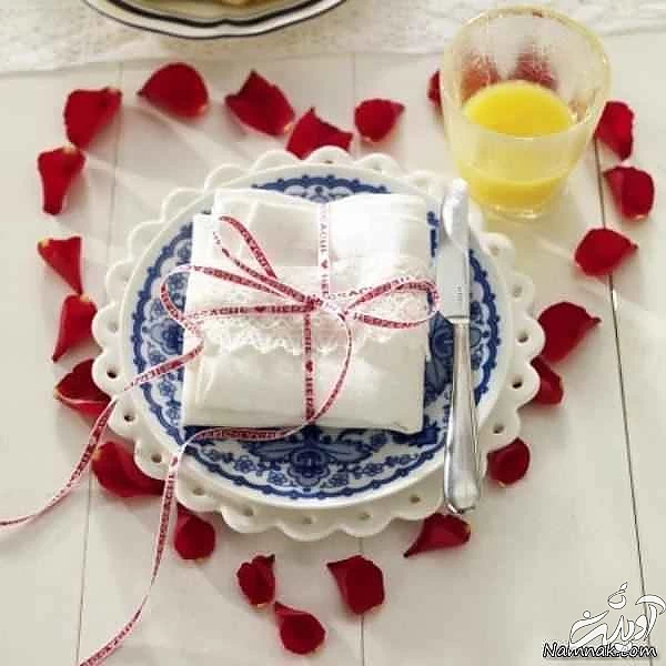 میز صبحانه رمانتیک گل